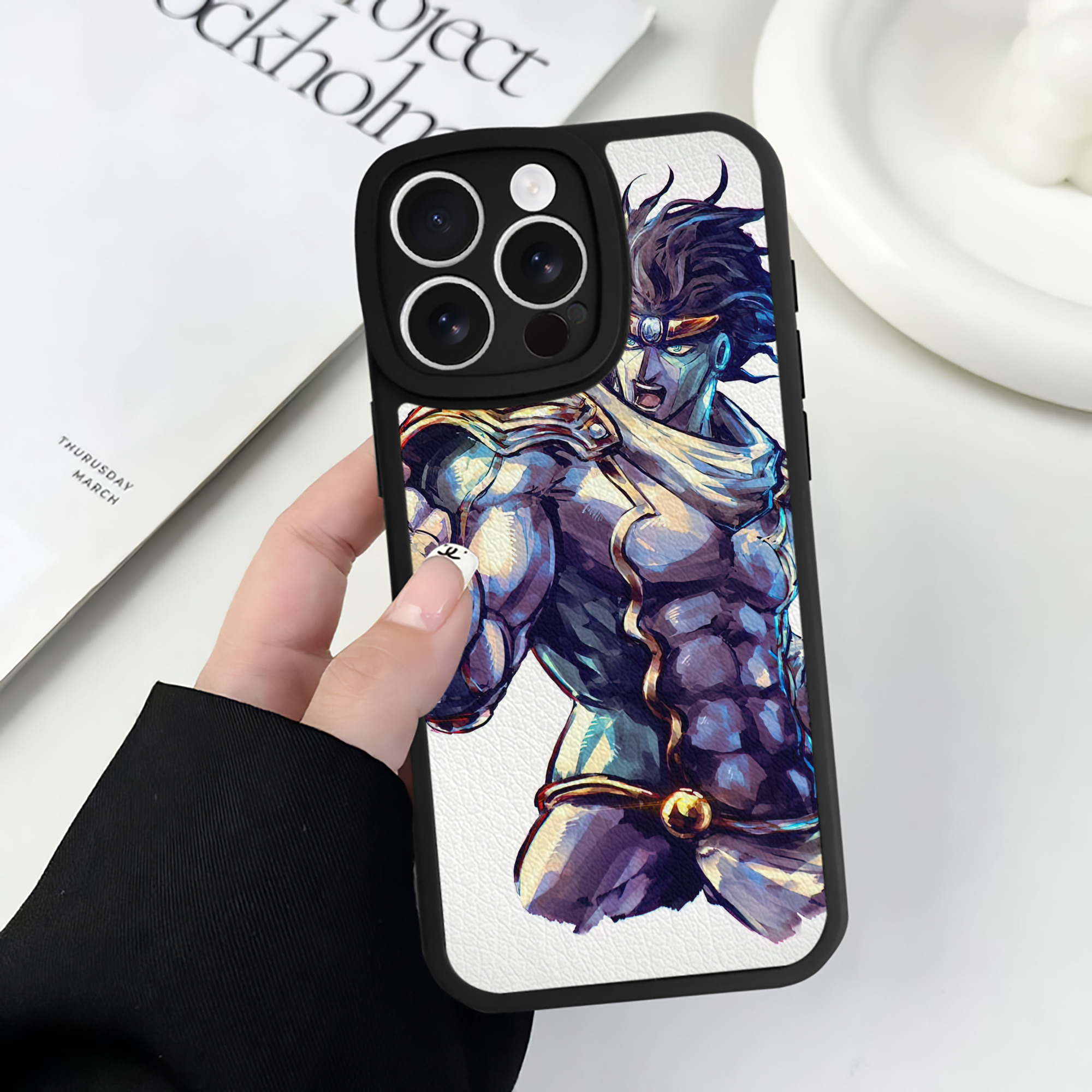 （画像用） ジョジョの奇妙な冒険 JoJo's Bizarre Adventure 【iPhone 16シリーズ対応】シリコンスマホケース（レザー調） 材質：シリコン